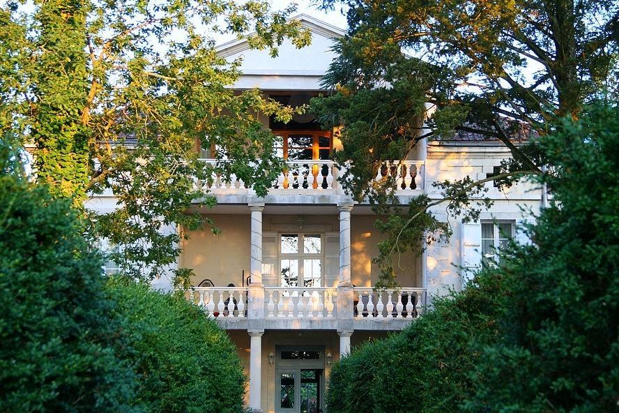 Le Manoir Saint Jean Hotel Екстериор снимка