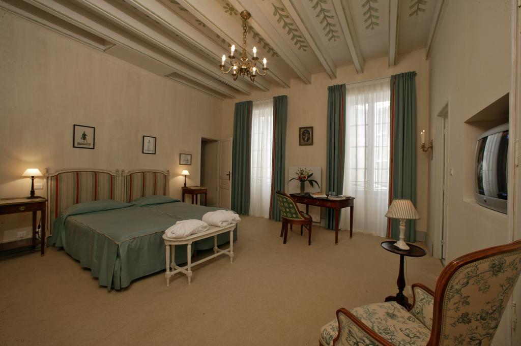 Le Manoir Saint Jean Hotel Стая снимка